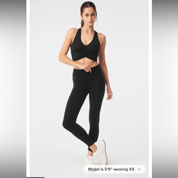 Alo Yoga high waisted leggings - Picture 12 of 13